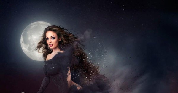 Ведьма на метле