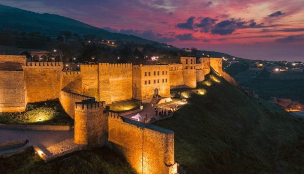 крепости нарын кала