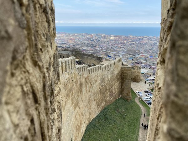 цитадель старый город и крепостные сооружения дербента
