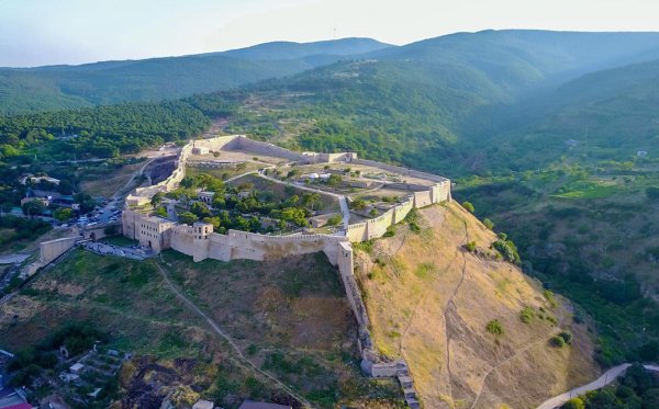 цитадель нарын кала