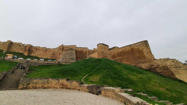 цитадель старый город и крепостные сооружения дербента