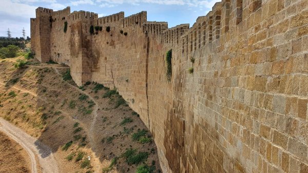 цитадель старый город и крепостные сооружения дербента