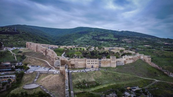 цитадель старый город и крепостные сооружения дербента