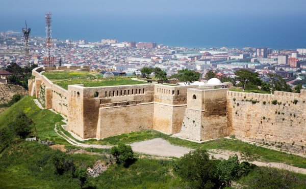 крепости нарын кала