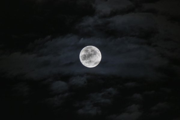 атмосфера луны