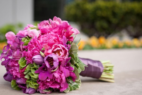 свадебный букет с пионами