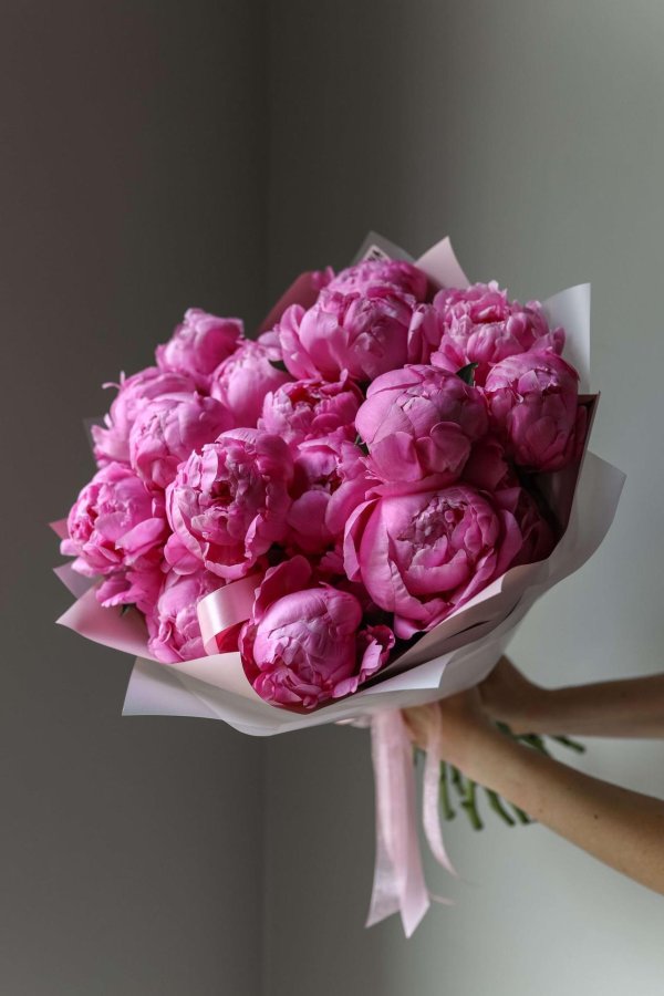 красивые букеты пионов