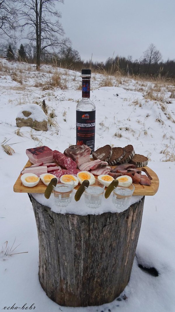 шашлык и выпивка