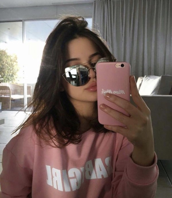 селфи девушек