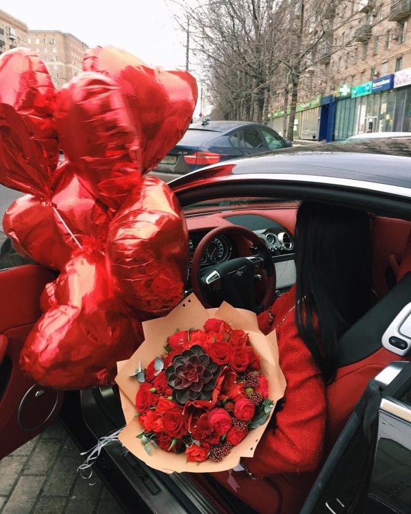 дорогие подарки девушке