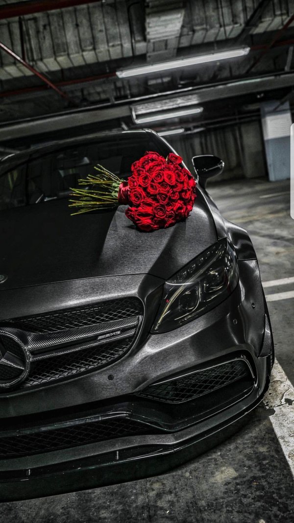 черный мерседес