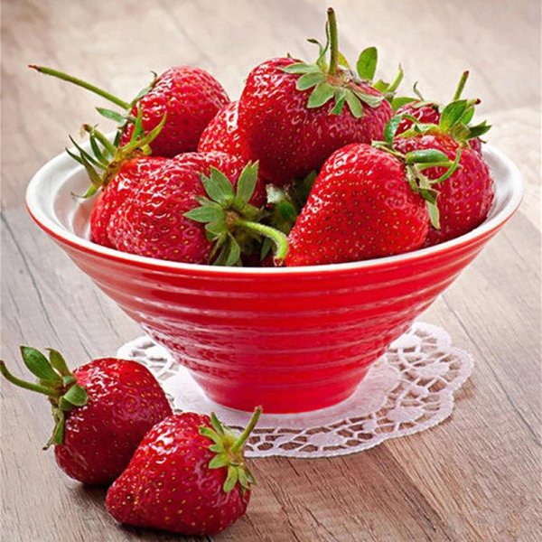 клубника стравберри