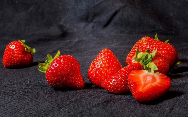 клубника блэк свон