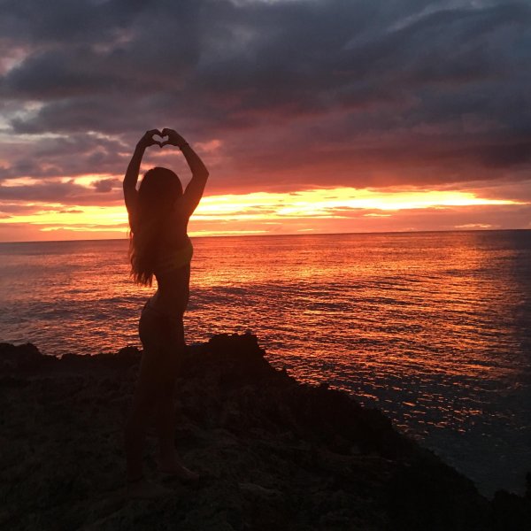 девушка море