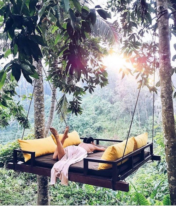 подвесные кровати