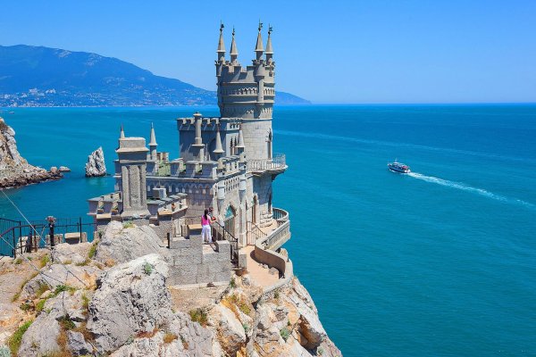 алупка ласточкино гнездо