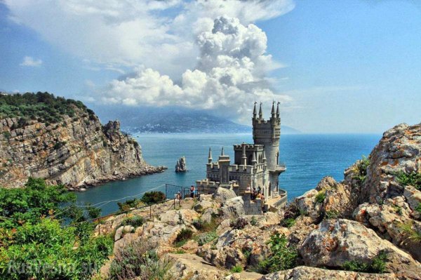 крымский полуостров ласточкино гнездо