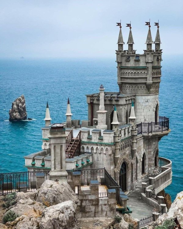 гаспра ласточкино гнездо