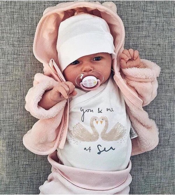 милому малышу