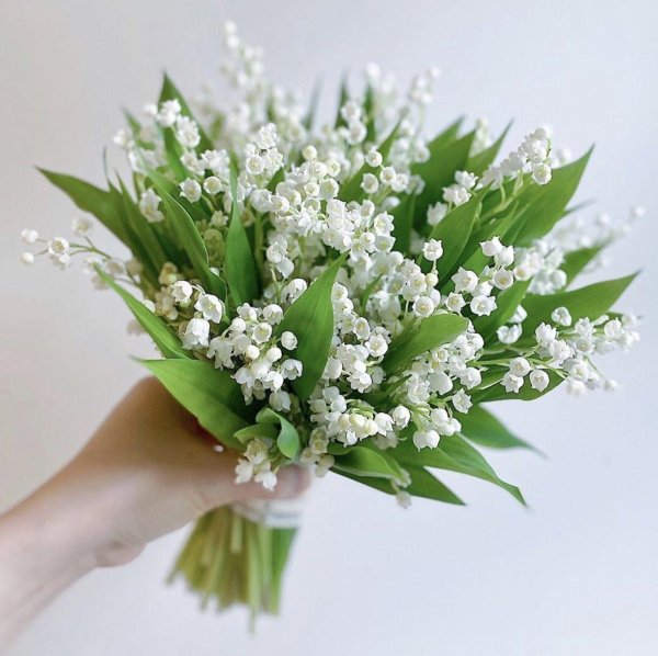 букет невесты из ландышей