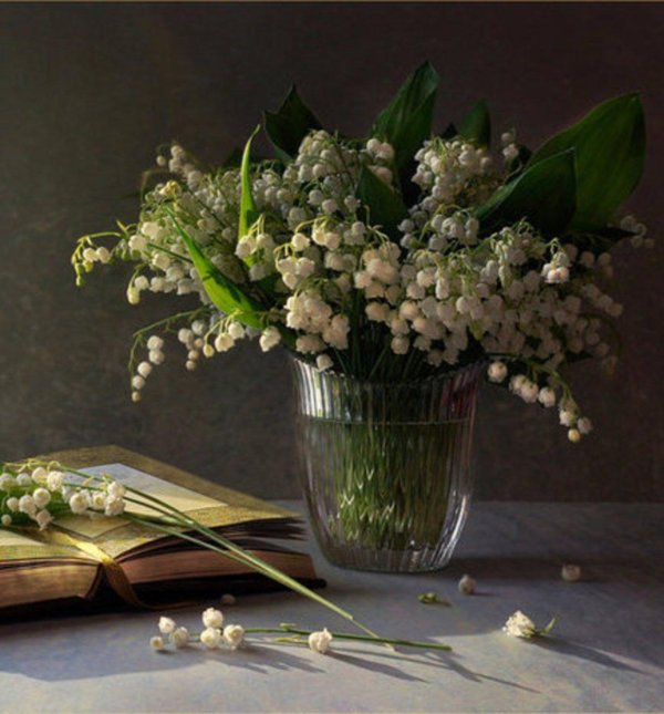 натюрморт с ландышами