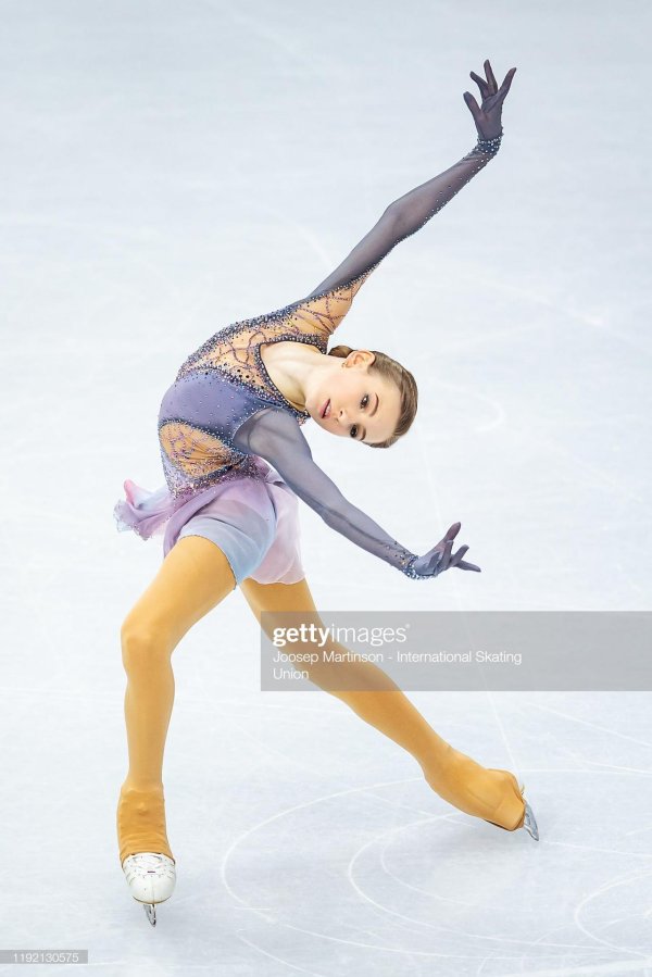 усачева фигуристка