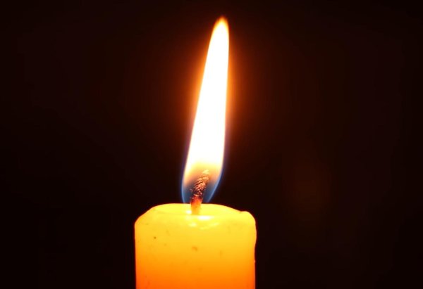 скорбь свеча