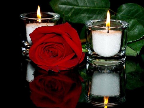 поминальные открытки со свечами