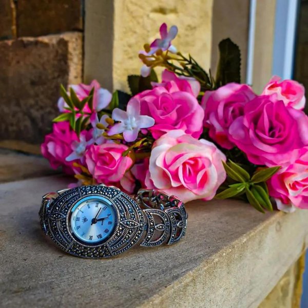 серебряные часы