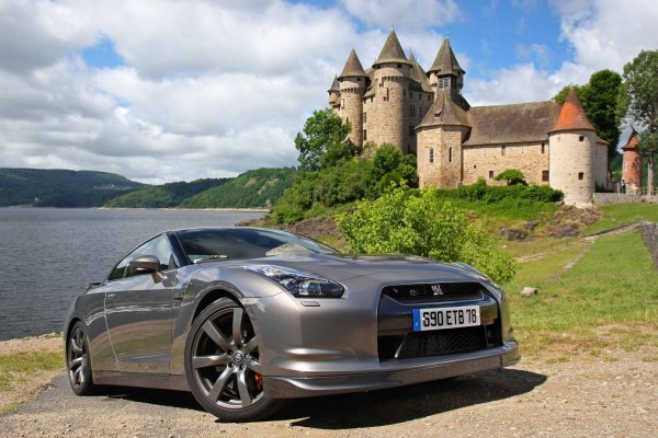 nissan gtr 2009
