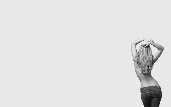 девушка джинсах