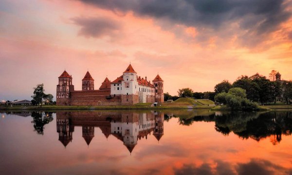 мирский замковый комплекс беларусь