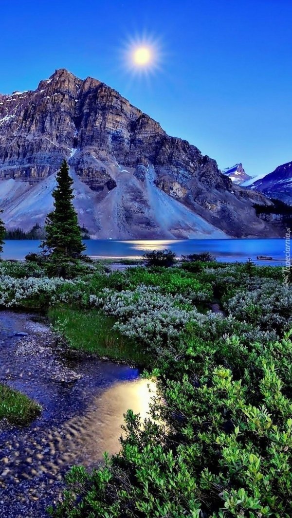 озеро морейн канада