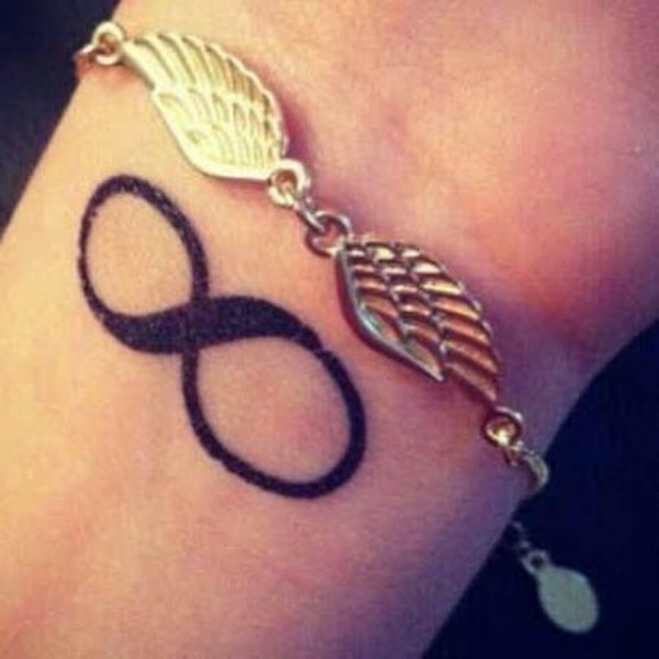 бесконечность тату