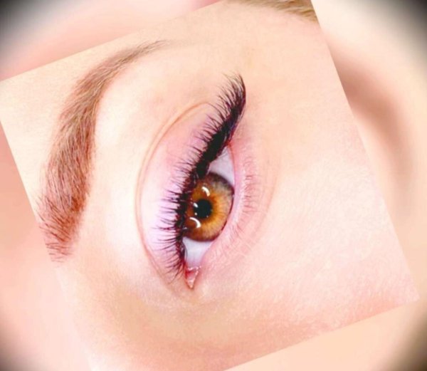 наращивание ресниц