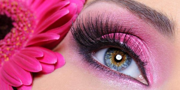 нарощенные ресницы