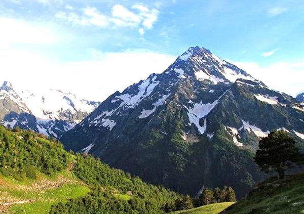 кавказ карачаево черкесия домбай