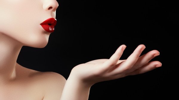 макияж и маникюр