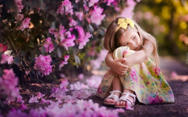 цветы девочке