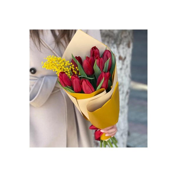 тюльпан с мимозой