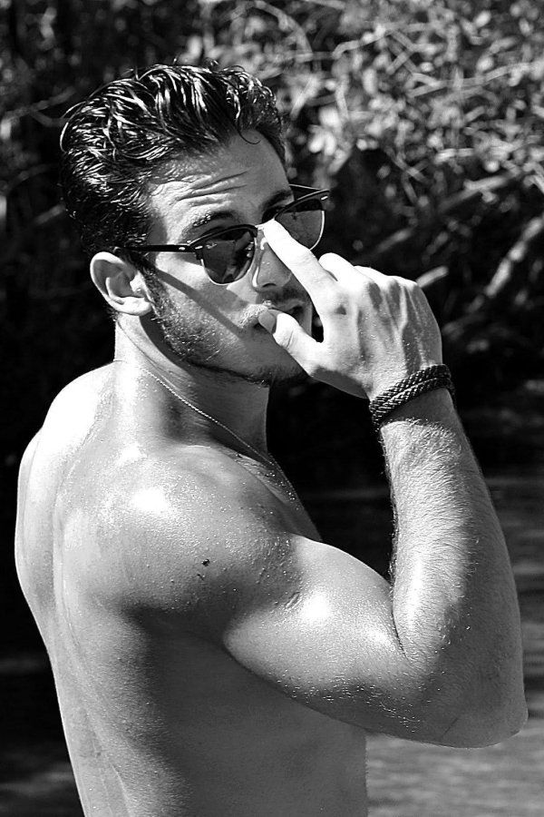 дерзкие парни