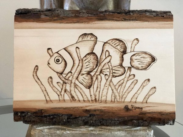 выжигание по дереву рыба