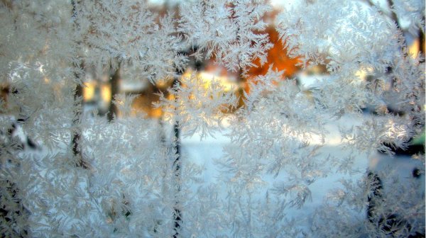 иней на окнах