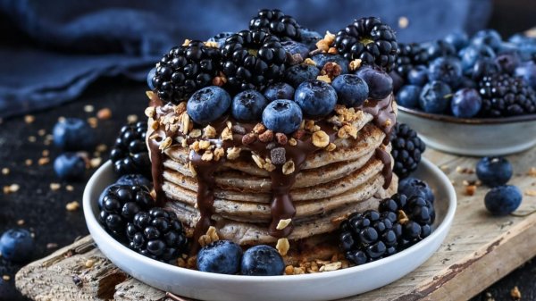 черника голубика ежевика