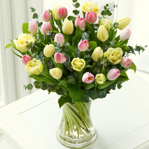 красивые букеты с тюльпанами