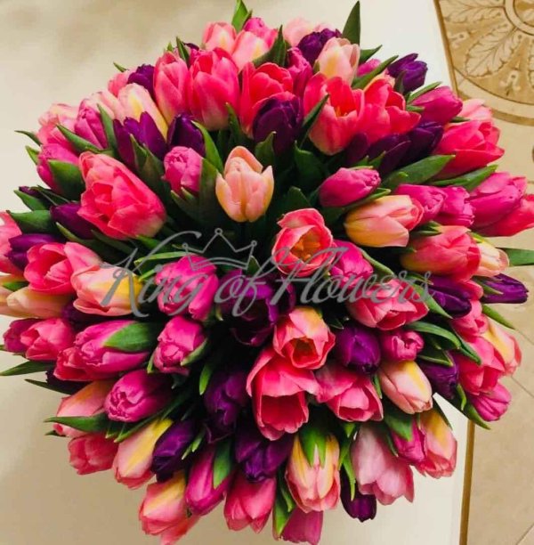 большие букеты тюльпанов