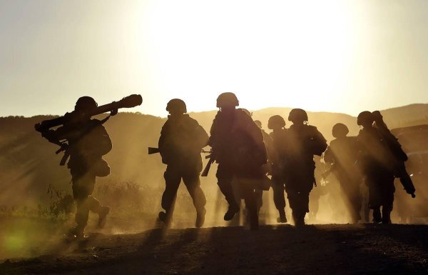 для военных