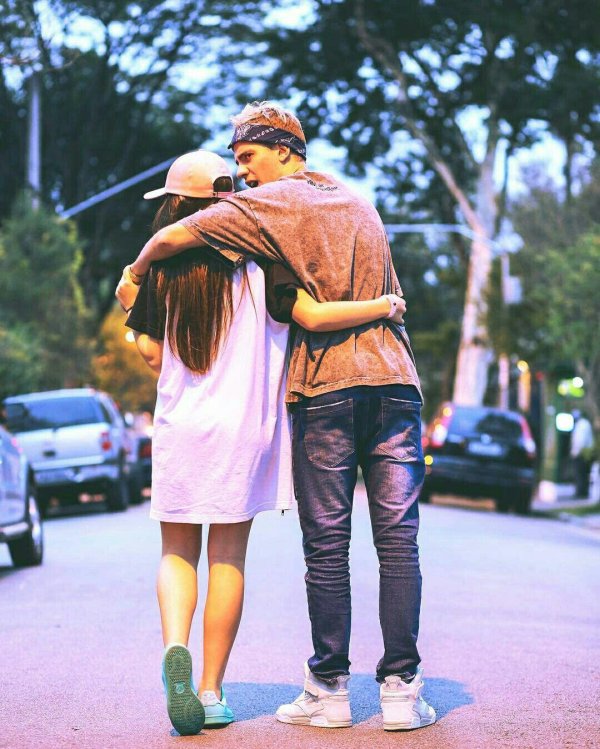 влюбленные подростки