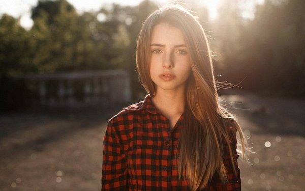 красива девушка