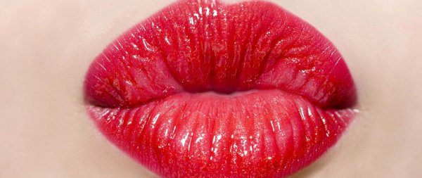 губки поцелуй